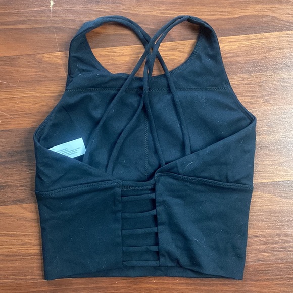 NWOT Power Gym Store Sports Bra - Picture 2 of 4